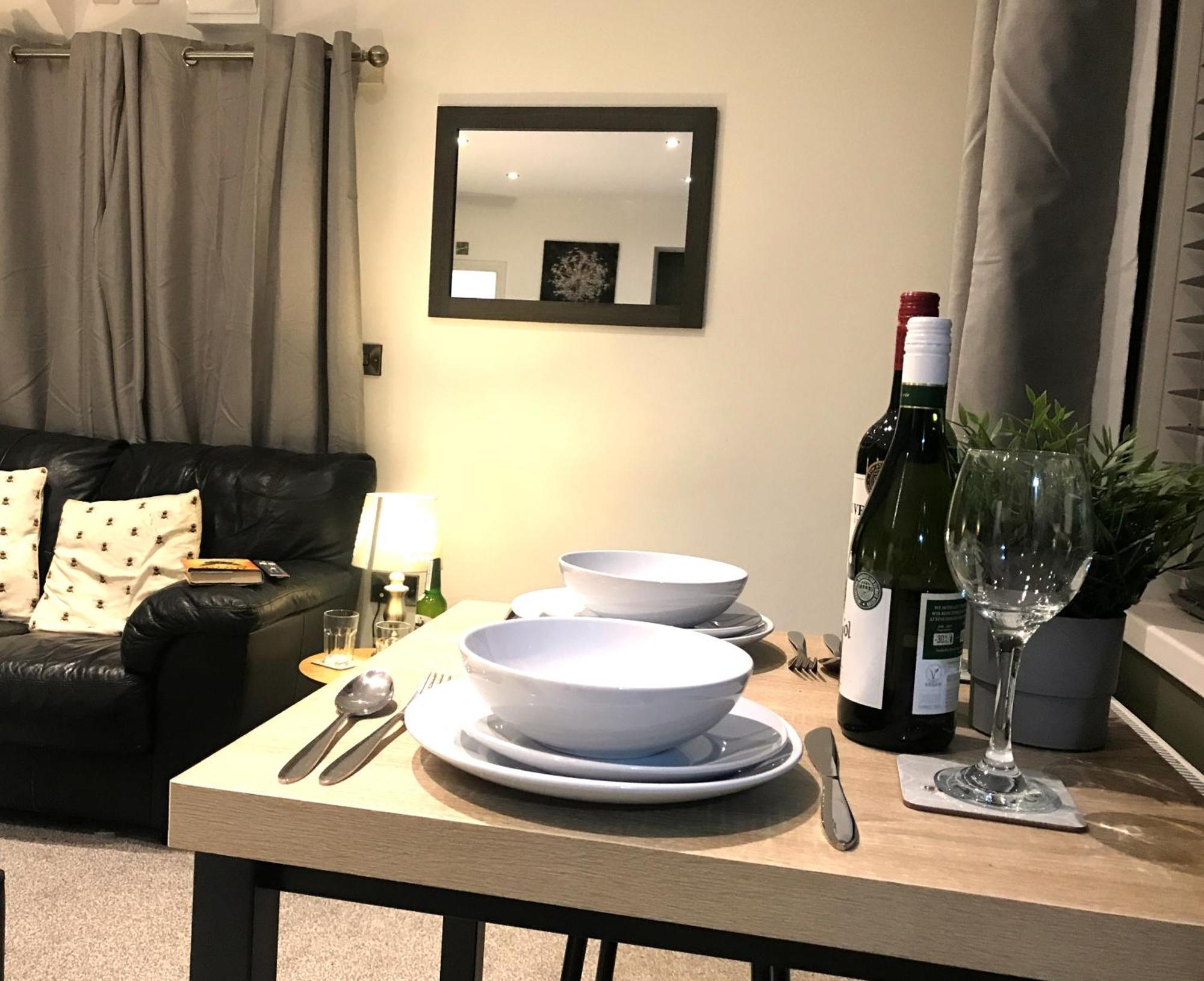 Contemporary 1 Bed Studio For Comfy Stay In Wigan Exterior foto